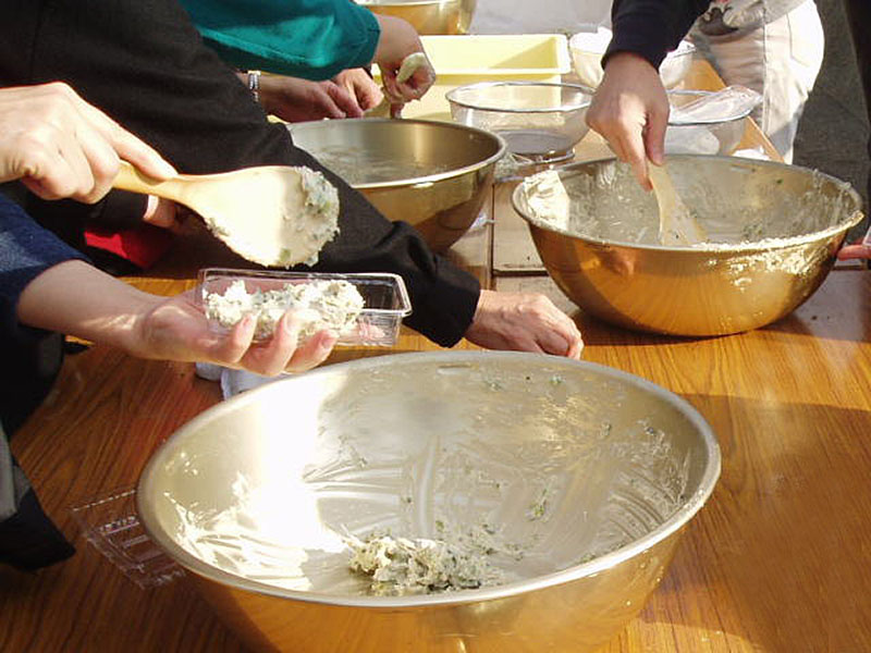 わさび漬け作り体験の様子をごらんください!